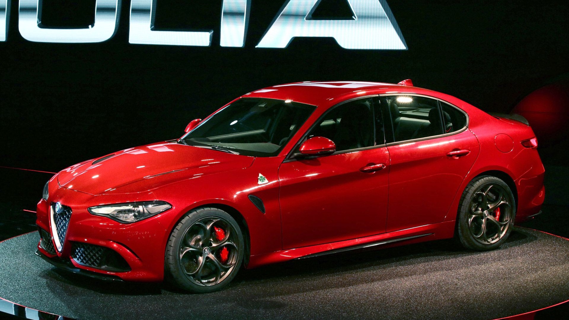Mamma Mia: The New Alfa Romeo Giulia Finally Revealed